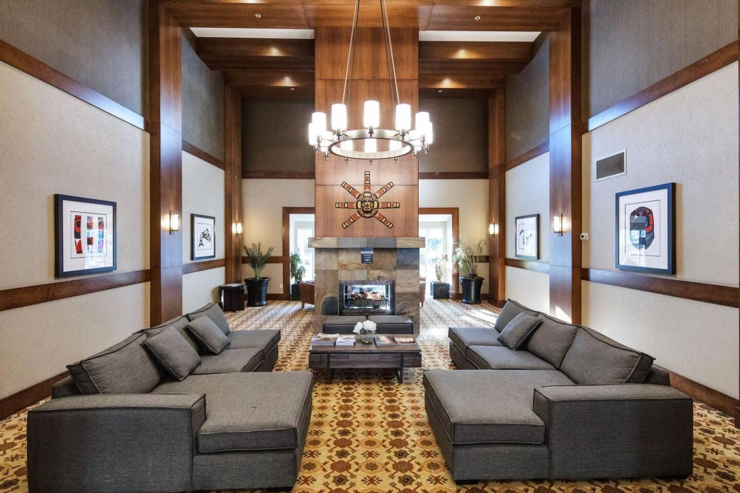Glacier Lodge Premiere Suite Whistler Exterior foto